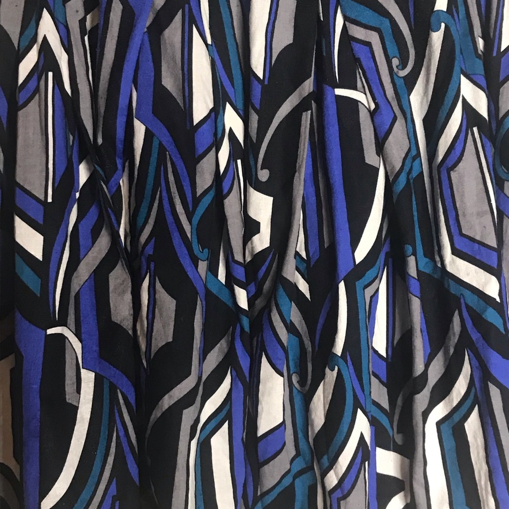 Patterned skirt - Picture 3 of 4